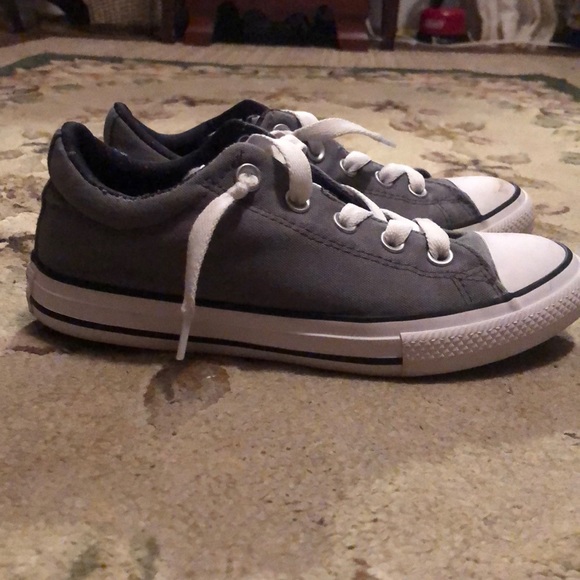 gray converse - Picture 5 of 7